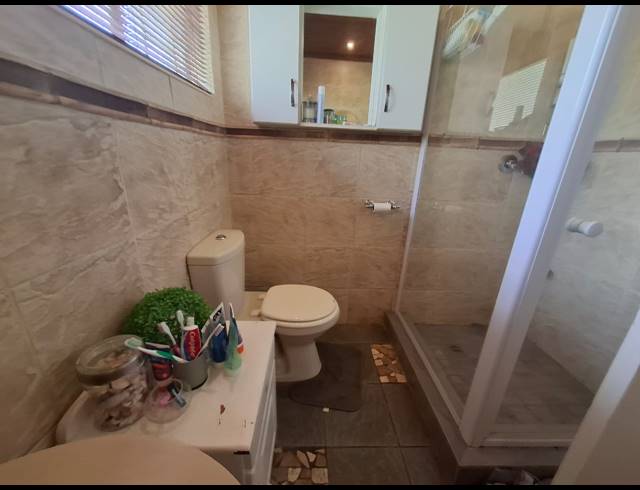 4 BEDROOM HOUSE FOR SALE IN MEYERTON CENTRAL